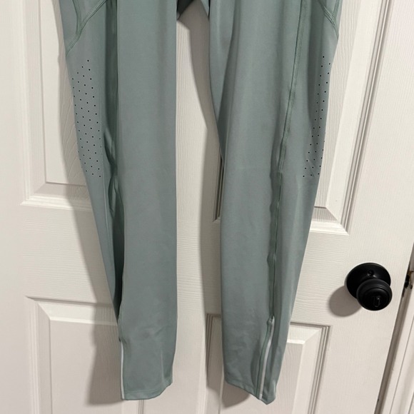 Under Armour Leggings Women XL Tall Launch Tights Activewear Gym Running Workout - Picture 5 of 15